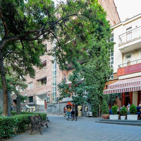 Stay Inn-Apartments On Abovyan 32 Erivan Dış mekan fotoğraf