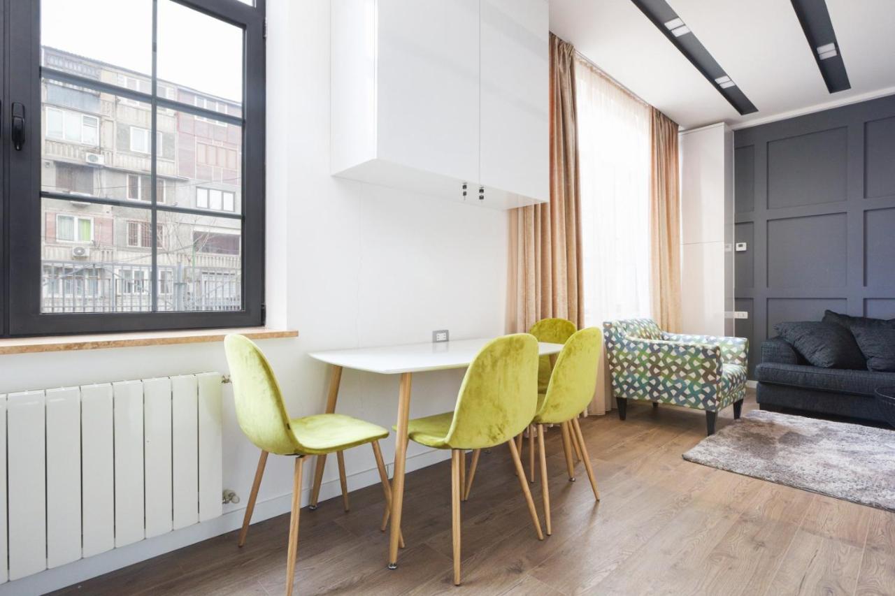Stay Inn-Apartments On Abovyan 32 Erivan Dış mekan fotoğraf