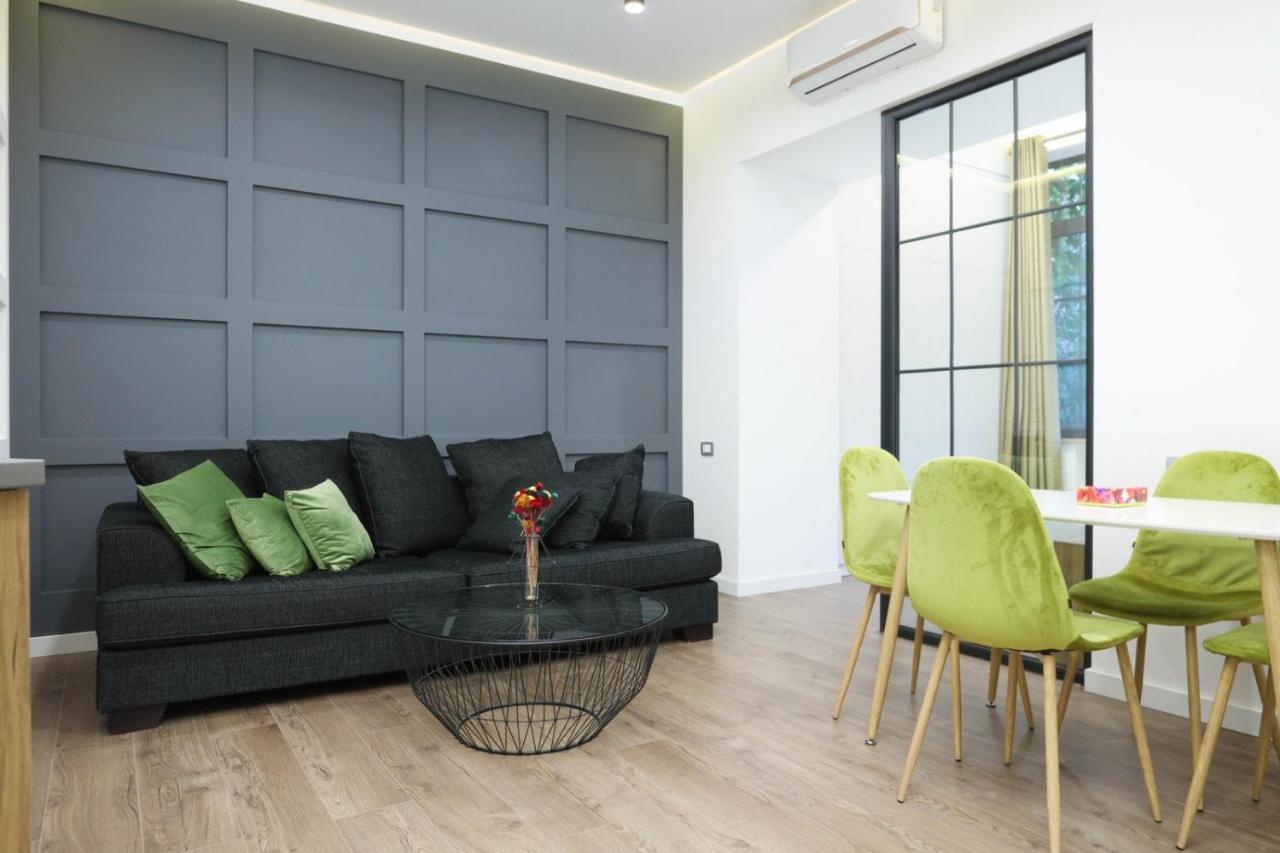 Stay Inn-Apartments On Abovyan 32 Erivan Dış mekan fotoğraf