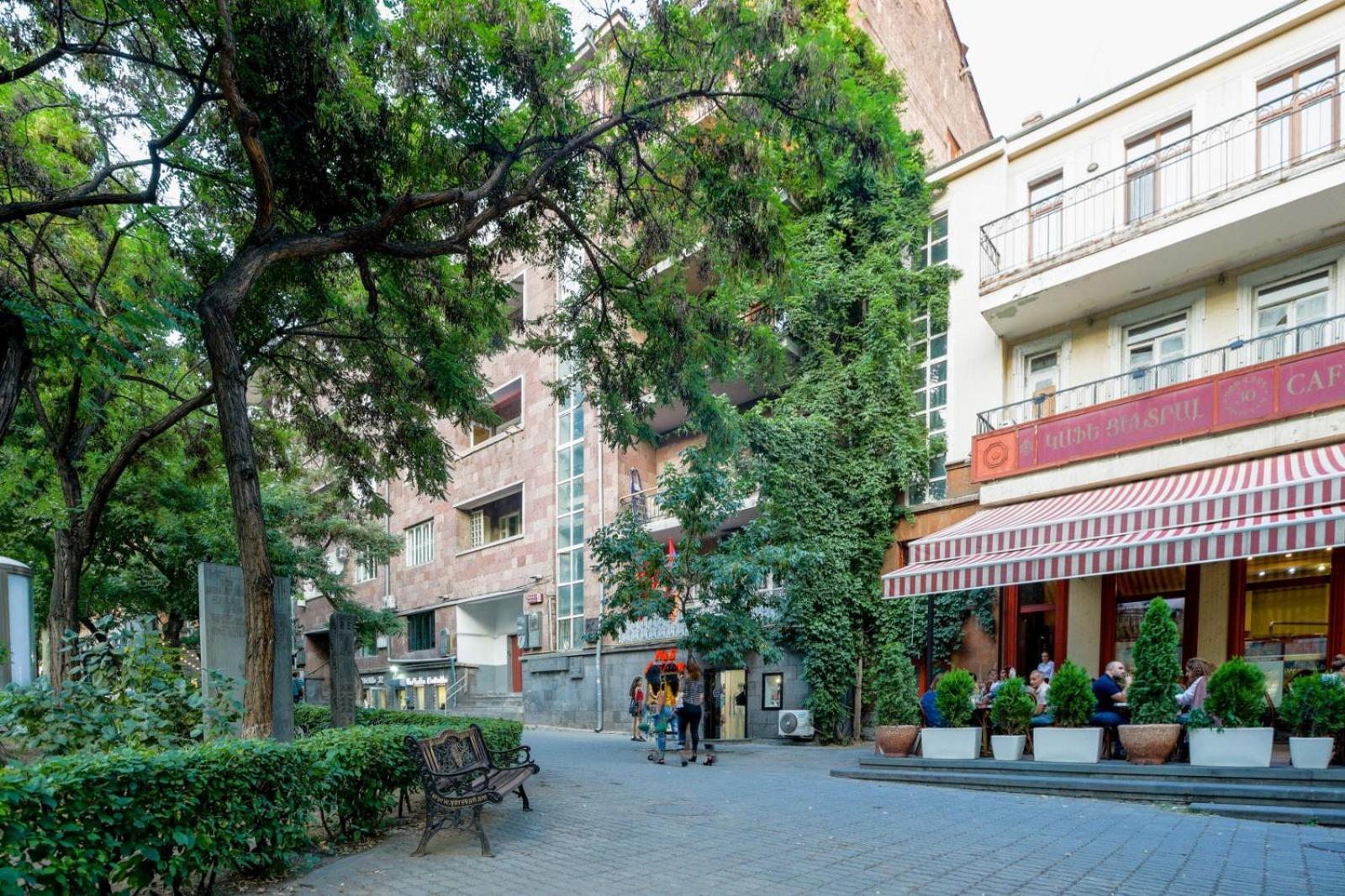 Stay Inn-Apartments On Abovyan 32 Erivan Dış mekan fotoğraf
